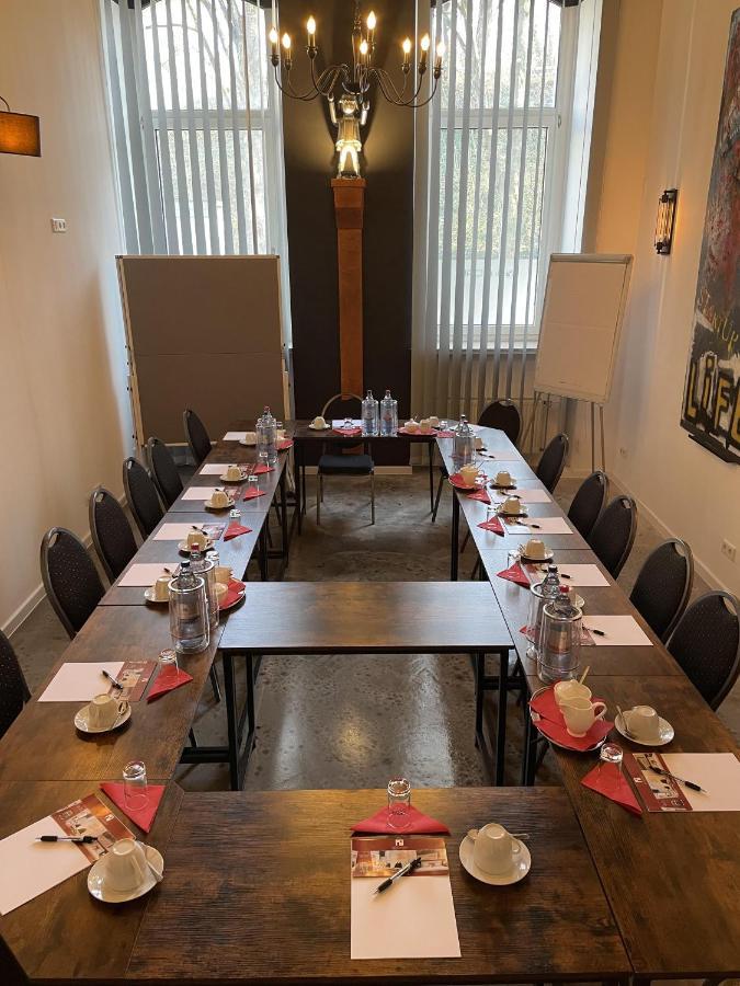 Amical Hotel Wuppertal Bagian luar foto